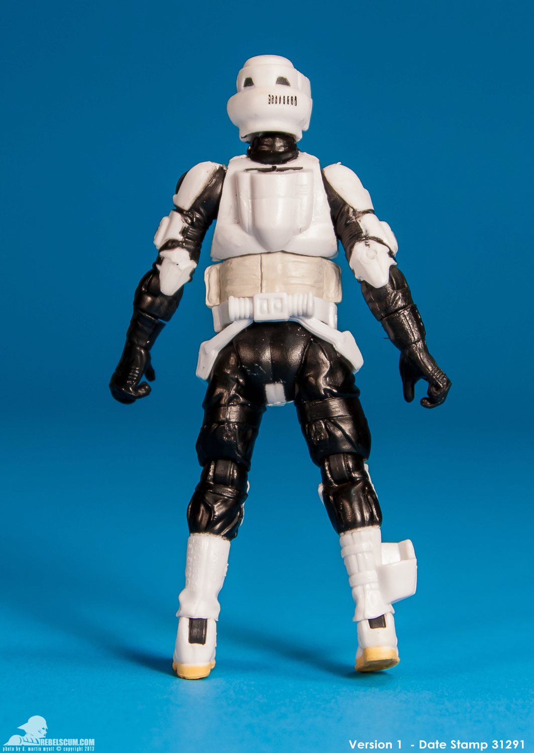 07-Biker-Scout-Star-Wars-The-Black-Series-TBS-Hasbro-004.jpg