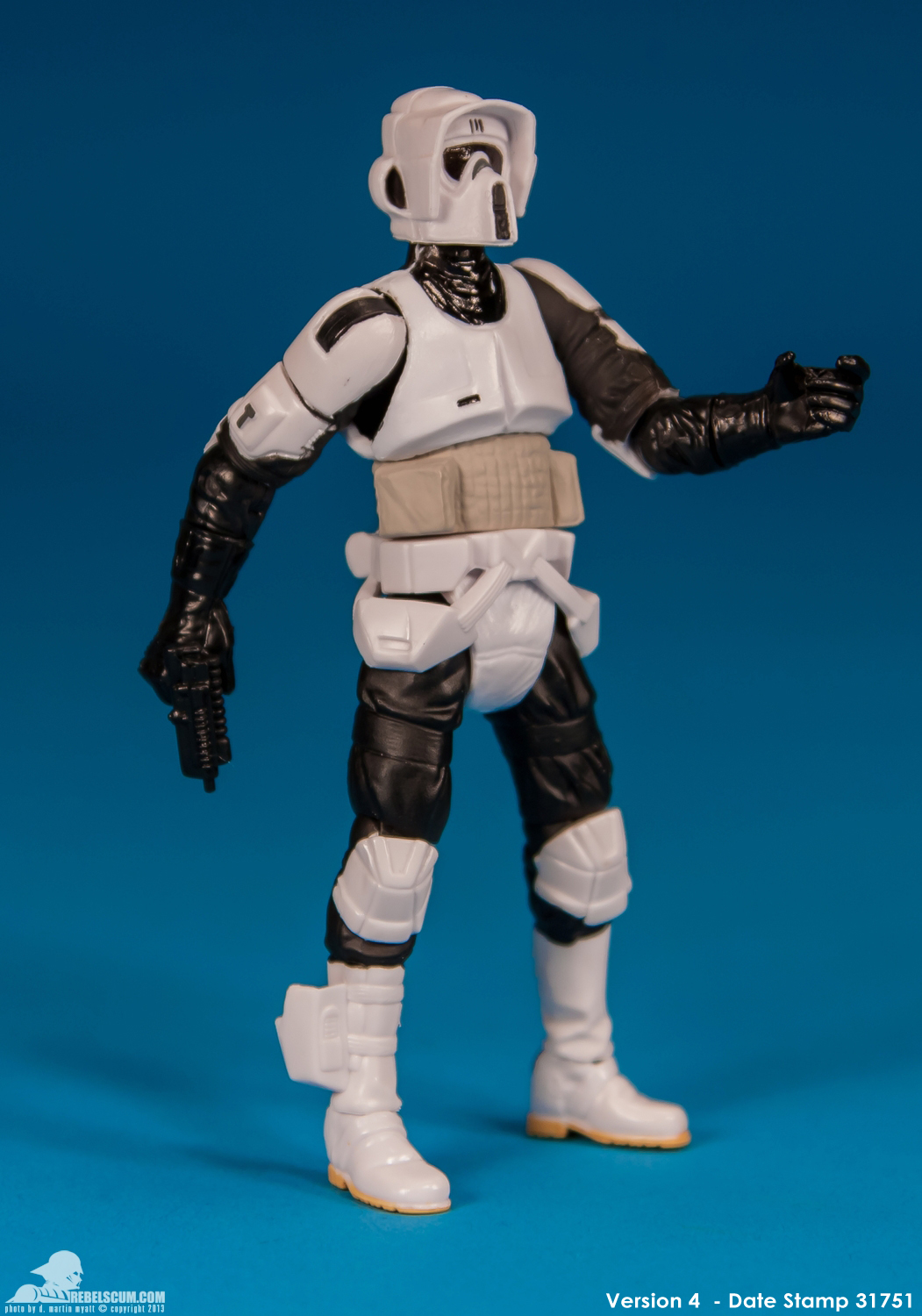 07-Biker-Scout-Star-Wars-The-Black-Series-TBS-Hasbro-014.jpg