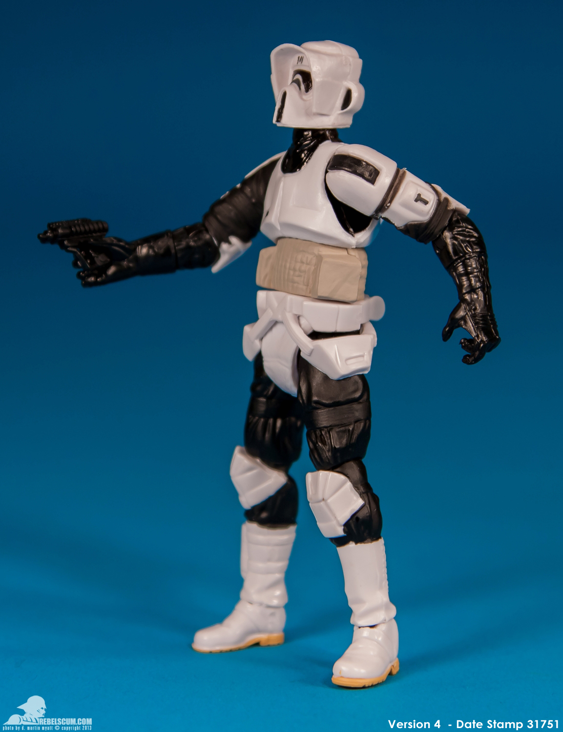 07-Biker-Scout-Star-Wars-The-Black-Series-TBS-Hasbro-015.jpg