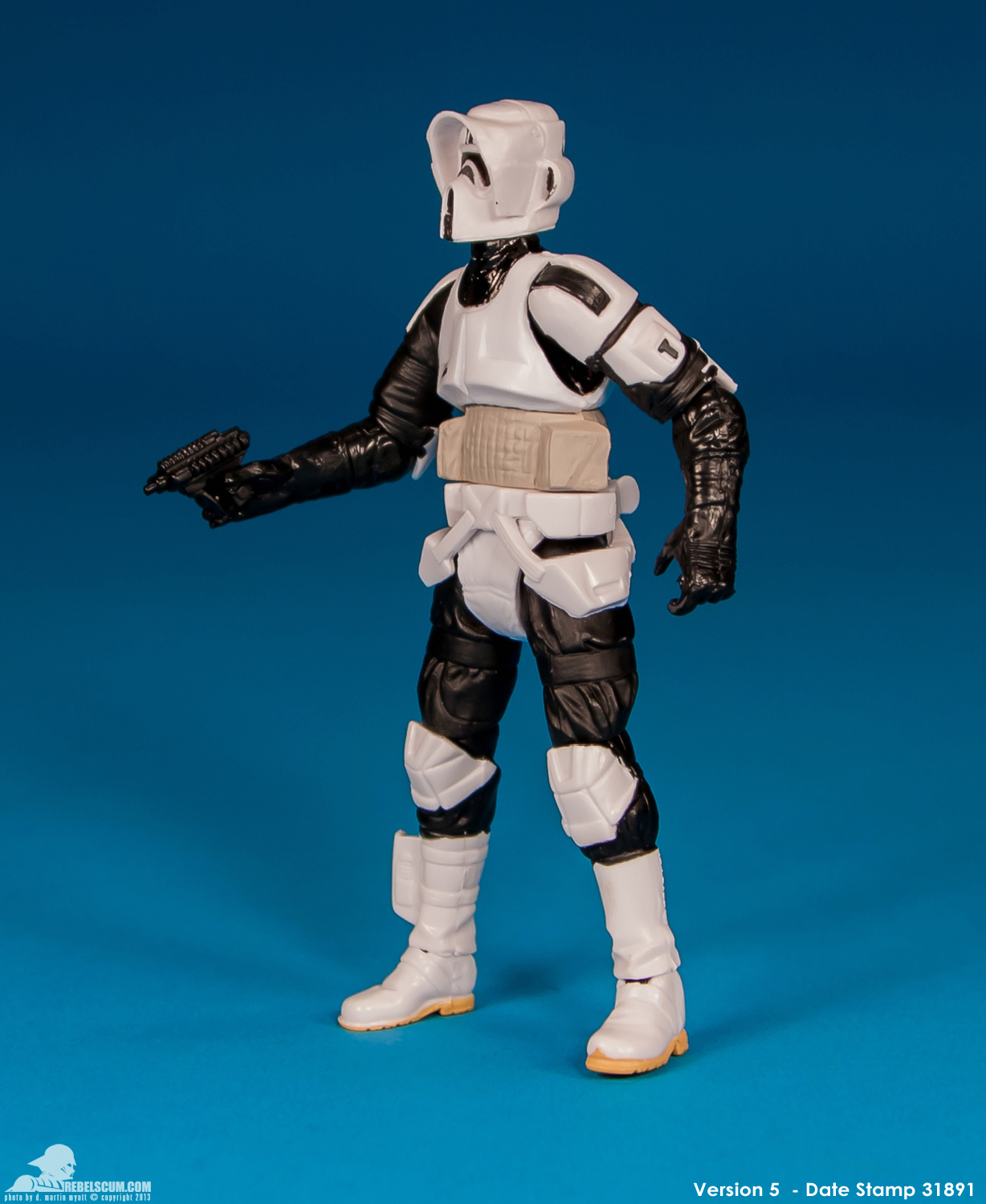 07-Biker-Scout-Star-Wars-The-Black-Series-TBS-Hasbro-019.jpg