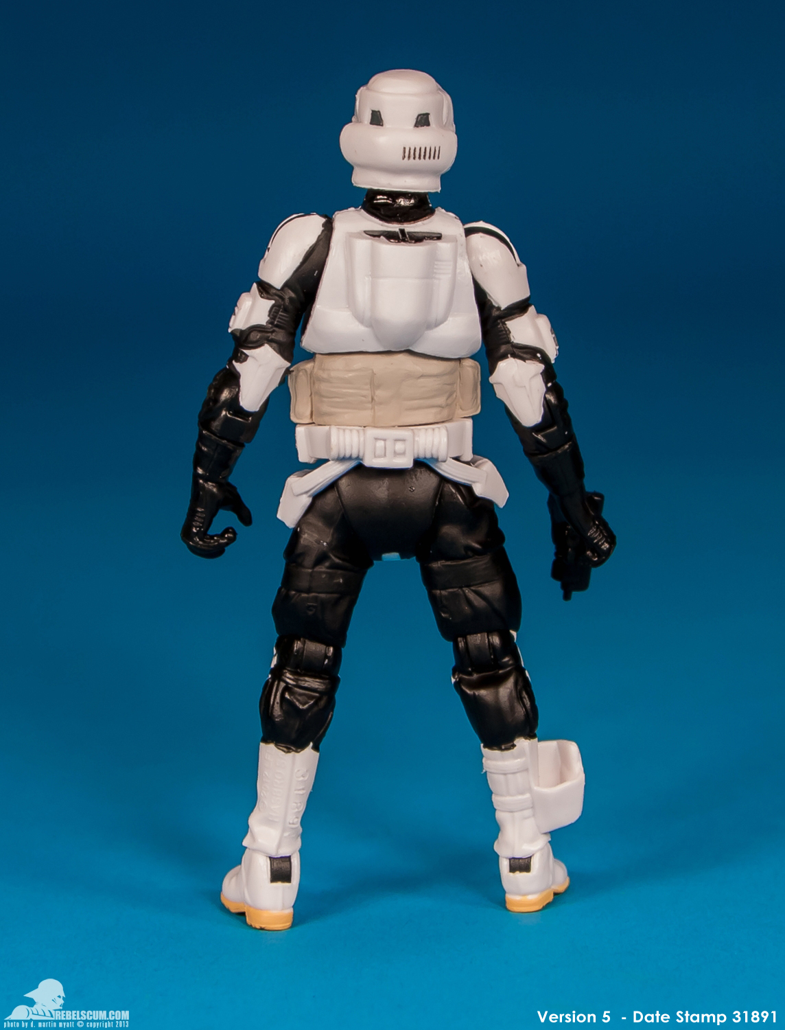 07-Biker-Scout-Star-Wars-The-Black-Series-TBS-Hasbro-020.jpg