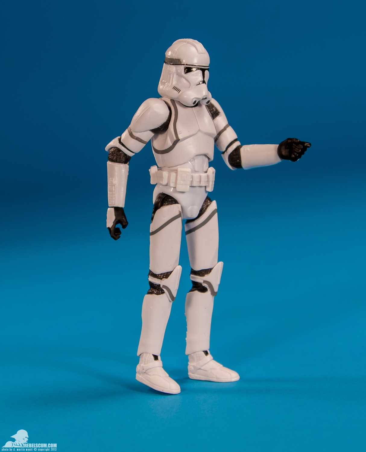 12-41st-Elite-Corps-Clone-Trooper-Black-Series-TBS-Hasbro-002.jpg