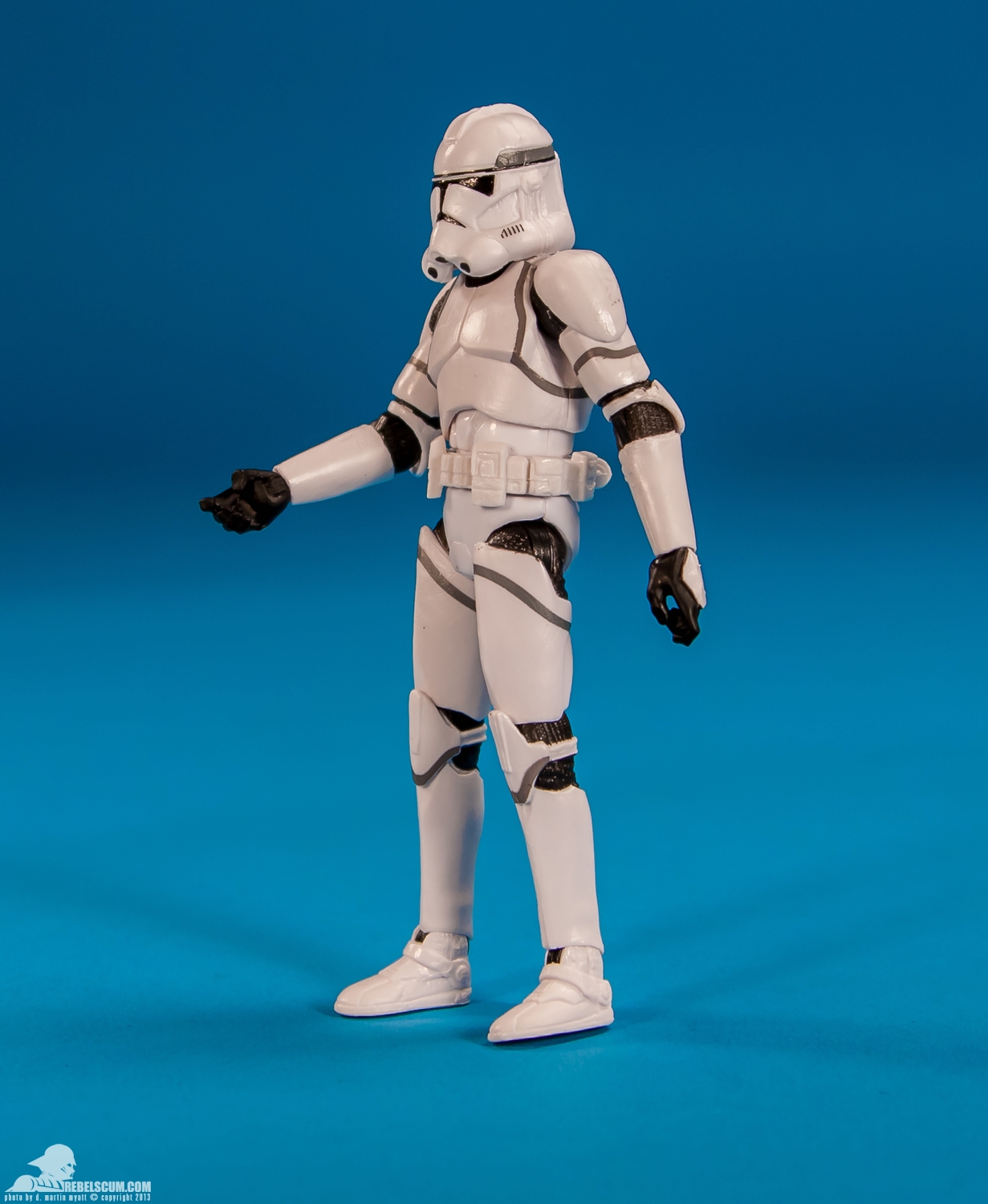 12-41st-Elite-Corps-Clone-Trooper-Black-Series-TBS-Hasbro-003.jpg