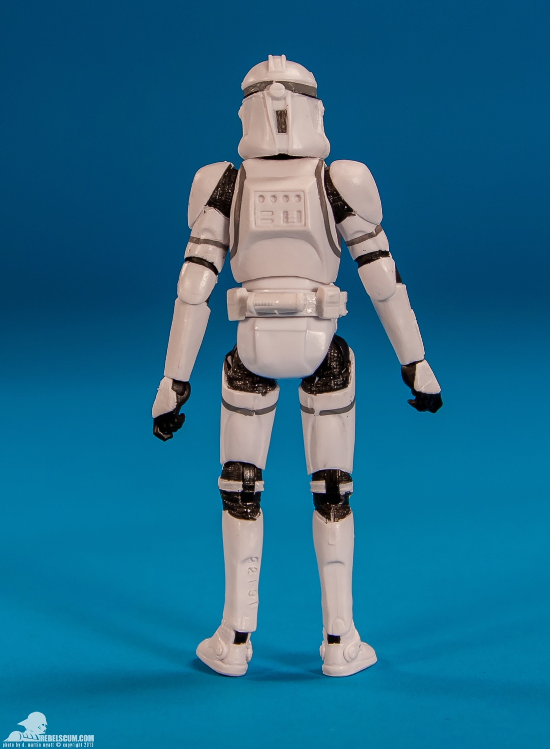 12-41st-Elite-Corps-Clone-Trooper-Black-Series-TBS-Hasbro-004.jpg