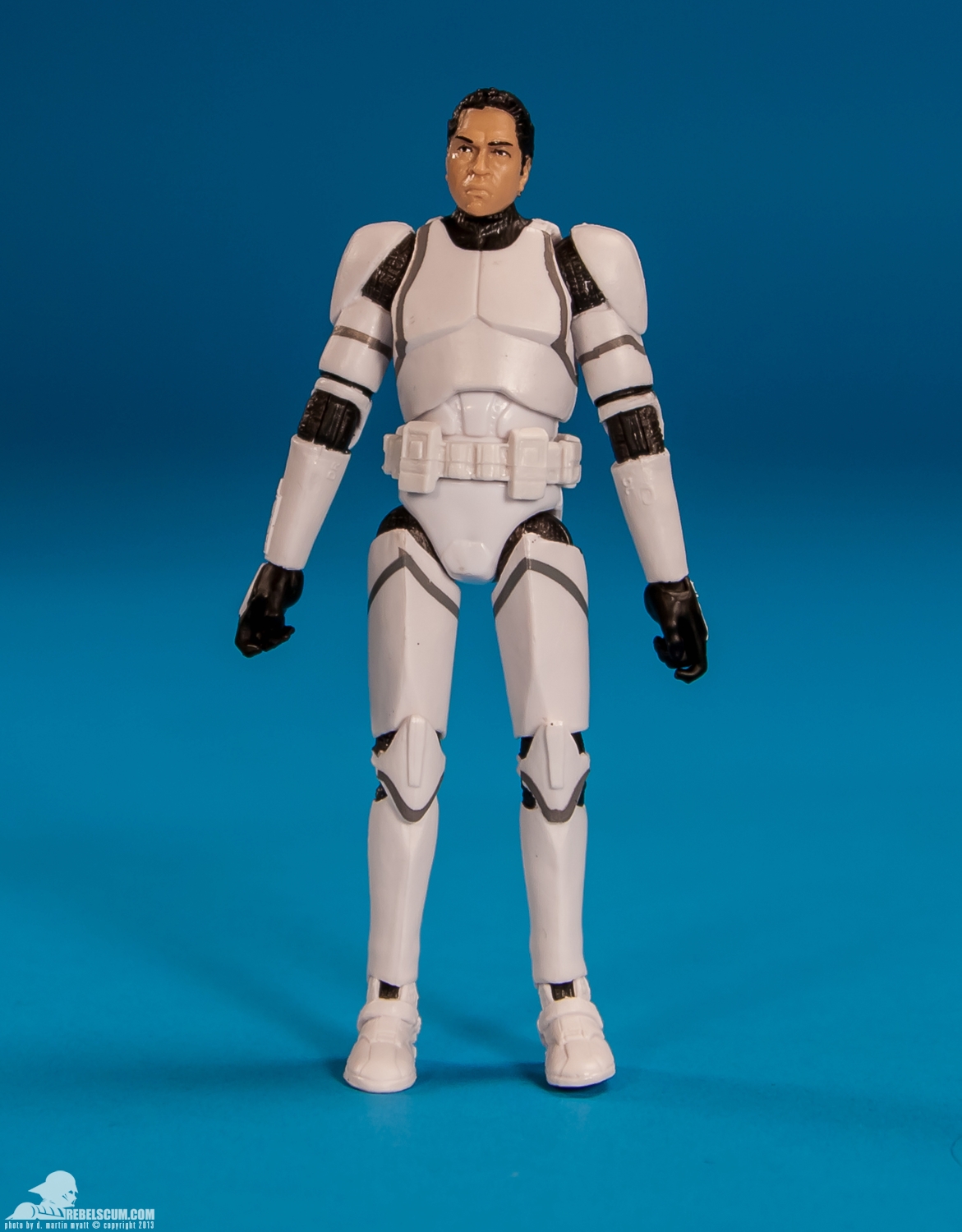 12-41st-Elite-Corps-Clone-Trooper-Black-Series-TBS-Hasbro-005.jpg