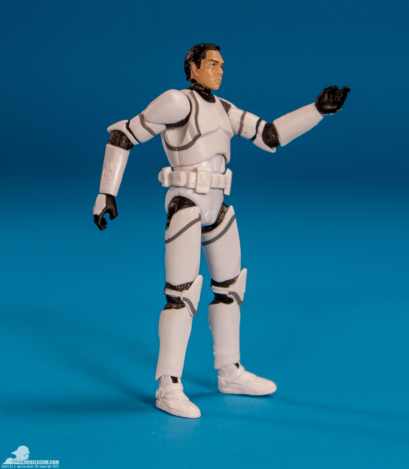 12-41st-Elite-Corps-Clone-Trooper-Black-Series-TBS-Hasbro-006.jpg