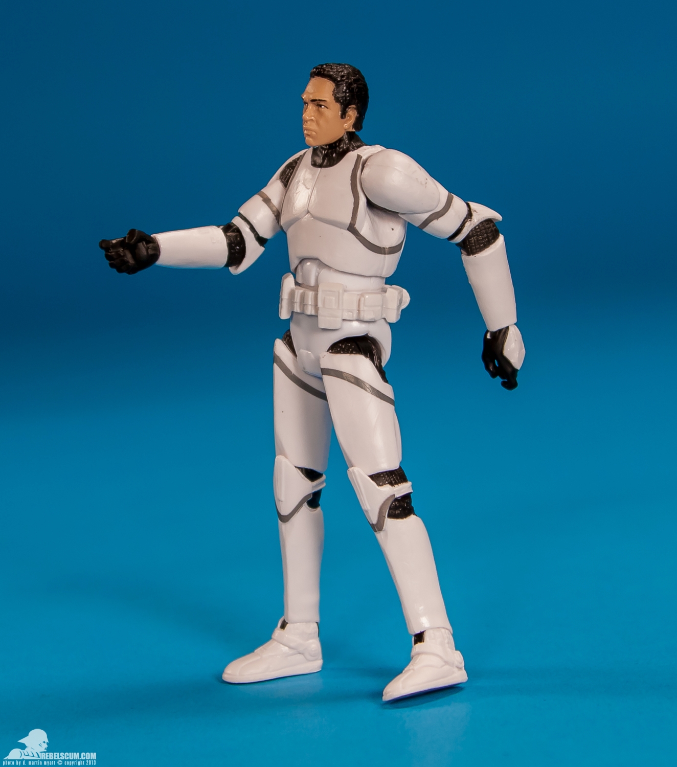 12-41st-Elite-Corps-Clone-Trooper-Black-Series-TBS-Hasbro-007.jpg