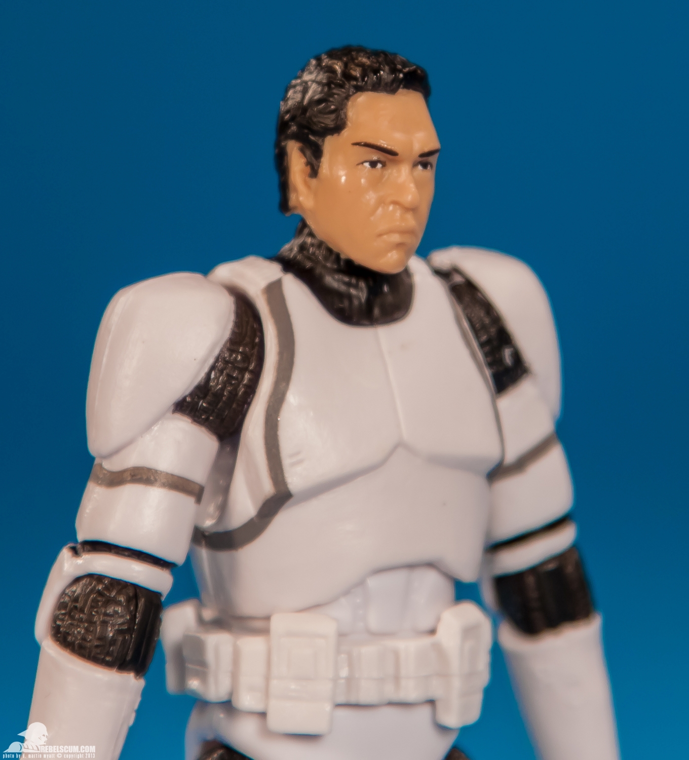 12-41st-Elite-Corps-Clone-Trooper-Black-Series-TBS-Hasbro-014.jpg