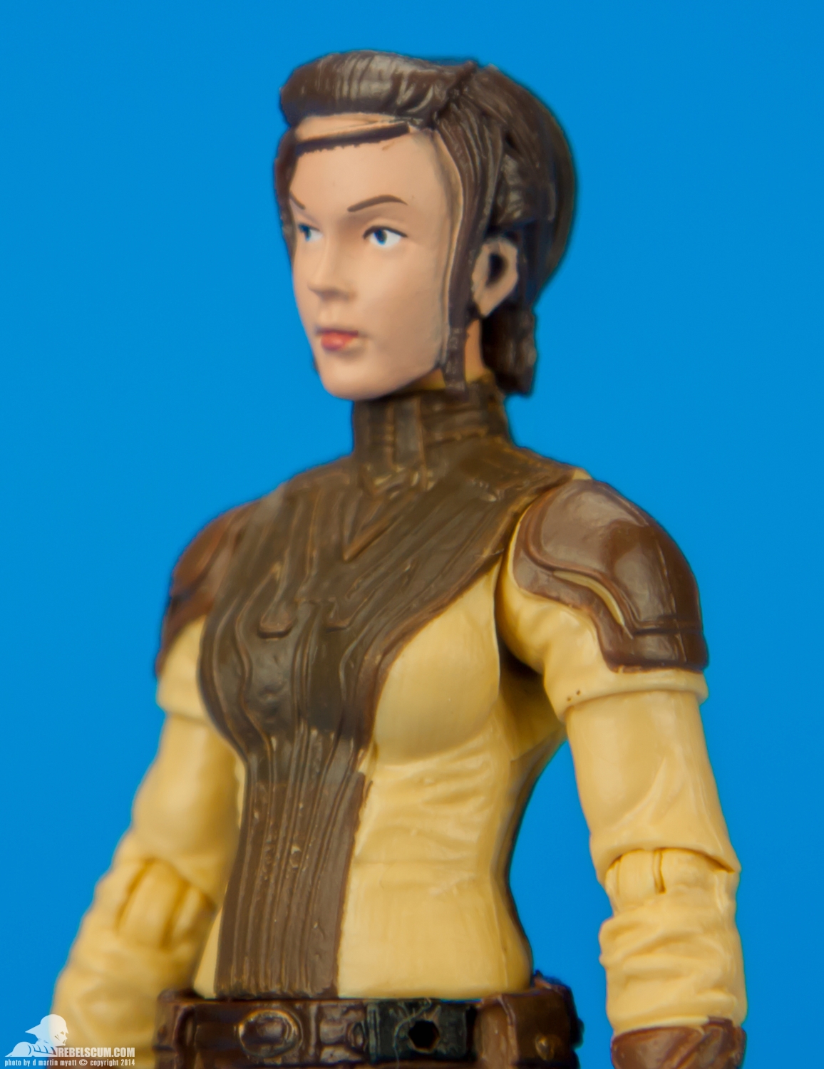 20-Bastila-Shan-The-Black-Series-Hasbro-007.jpg