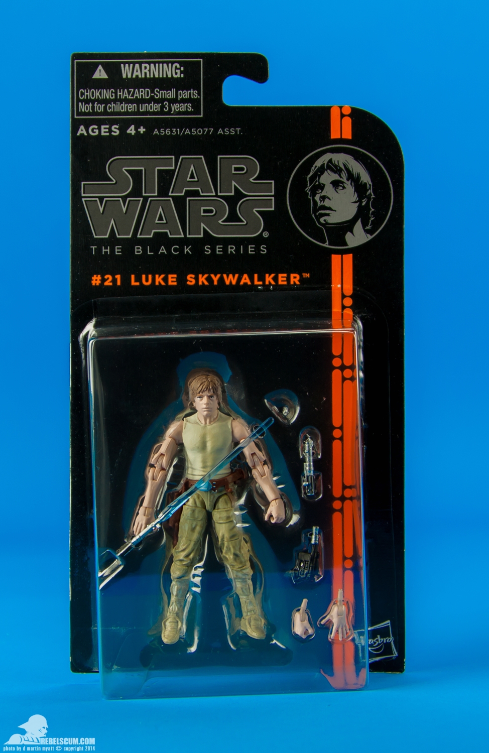 21-Luke-Skywalker-Dagobah-The-Black-Series-Hasbro-030.jpg