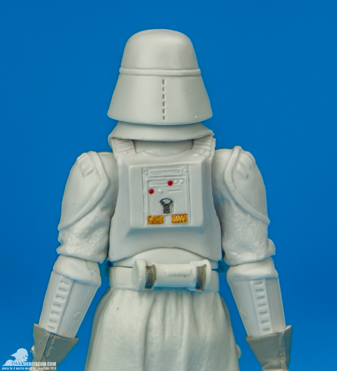 24-Snowtrooper-Commander-The-Black-Series-Hasbro-008.jpg