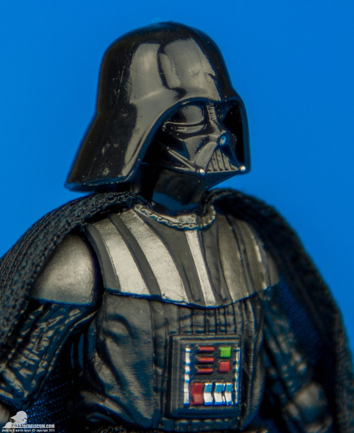 26-Darth-Vader-ROTS-The-Black-Series-Hasbro-006.jpg
