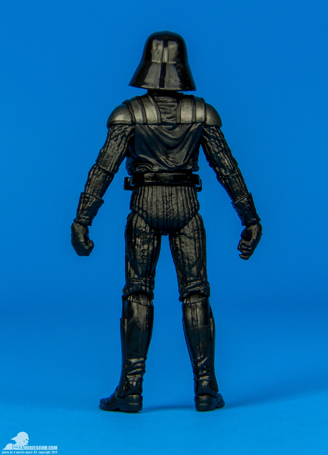 26-Darth-Vader-ROTS-The-Black-Series-Hasbro-016.jpg