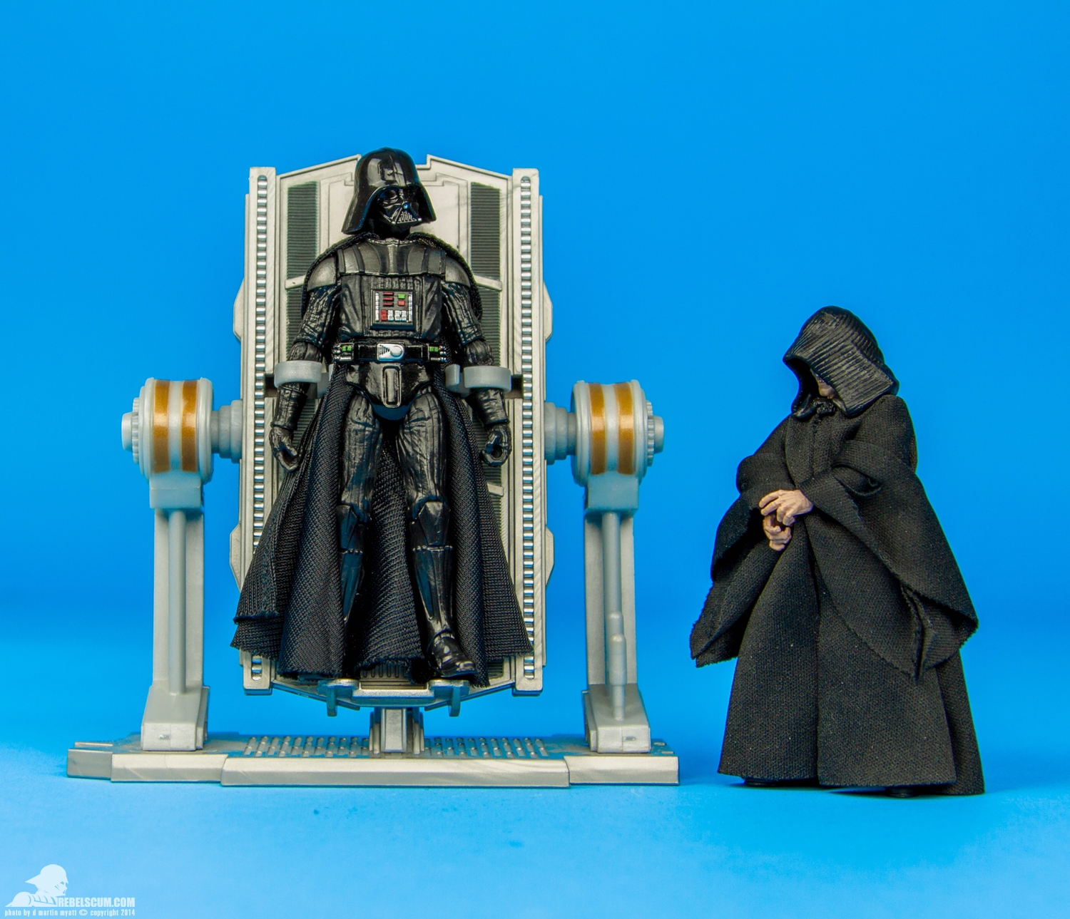 26-Darth-Vader-ROTS-The-Black-Series-Hasbro-021.jpg