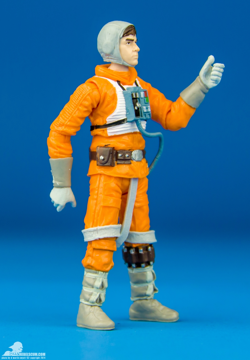 29-Wedge-Antilles-Hoth-Snowspeeder-The-Black-Series-002.jpg