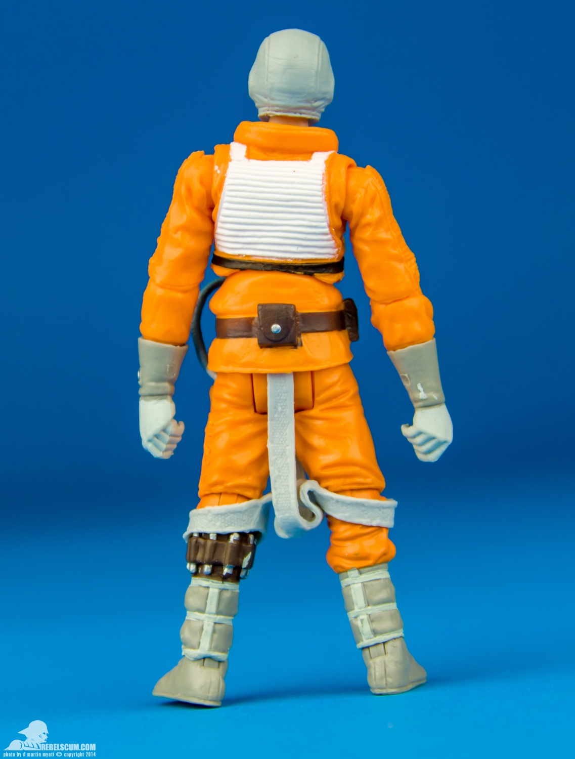 29-Wedge-Antilles-Hoth-Snowspeeder-The-Black-Series-004.jpg