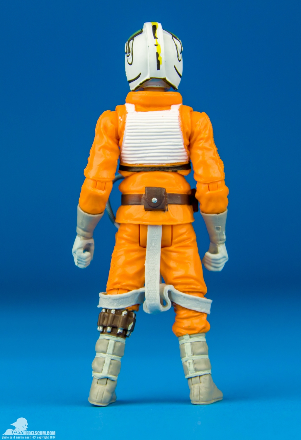 29-Wedge-Antilles-Hoth-Snowspeeder-The-Black-Series-012.jpg