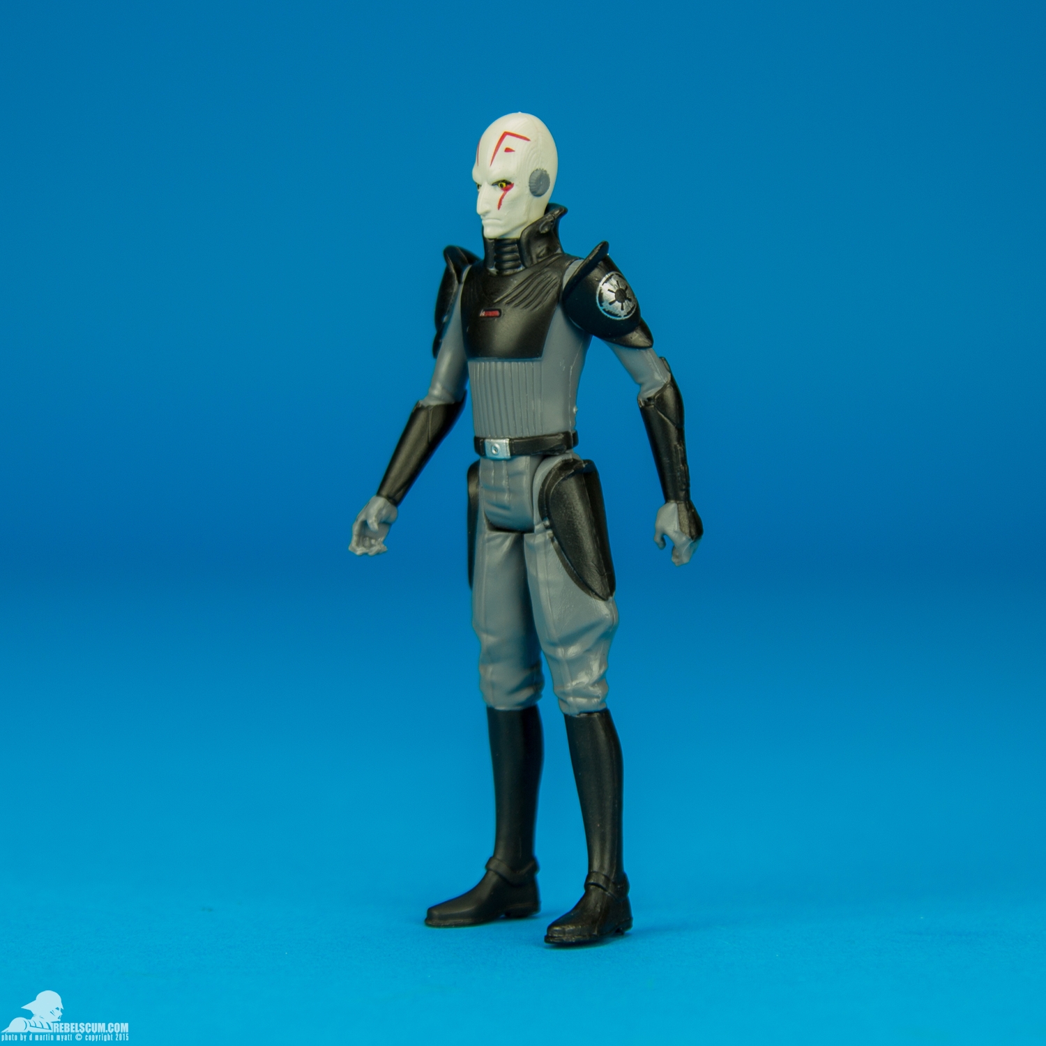 The-Inquisitor-Star-Wars-The-Force-Awakens-003.jpg
