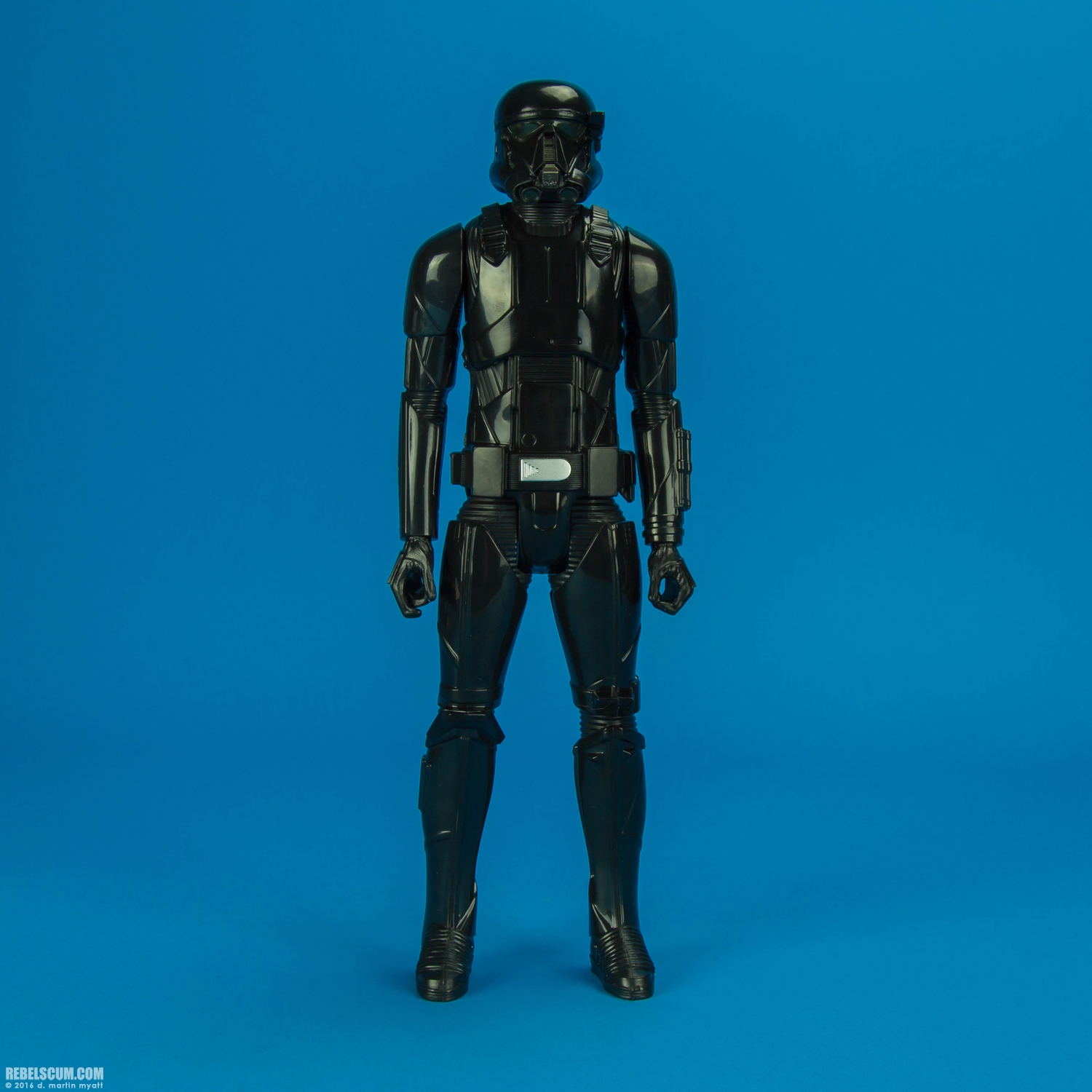 Titan-Imperial-Death-Trooper-Rogue-One-Hasbro-001.jpg