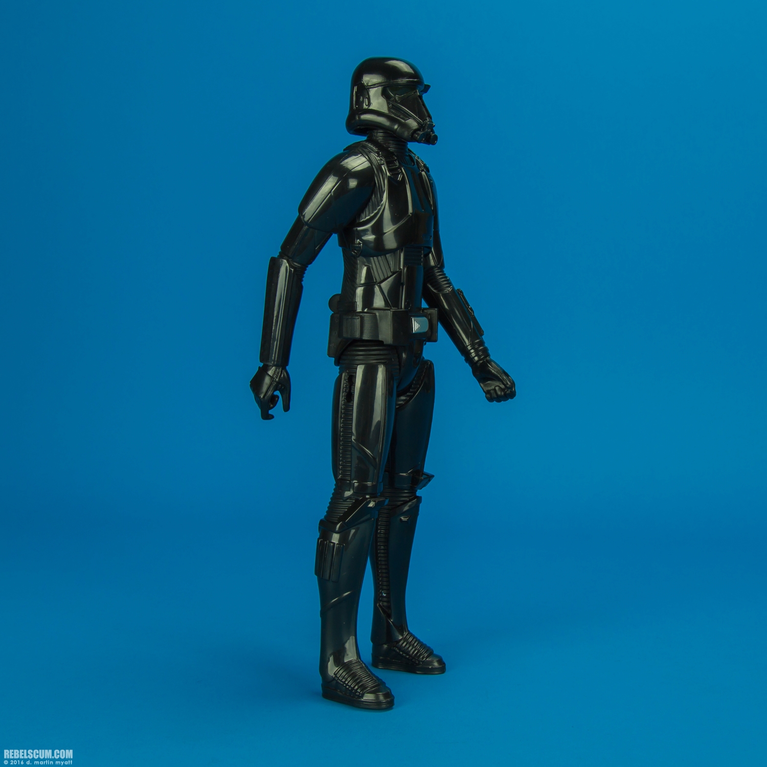 Titan-Imperial-Death-Trooper-Rogue-One-Hasbro-002.jpg