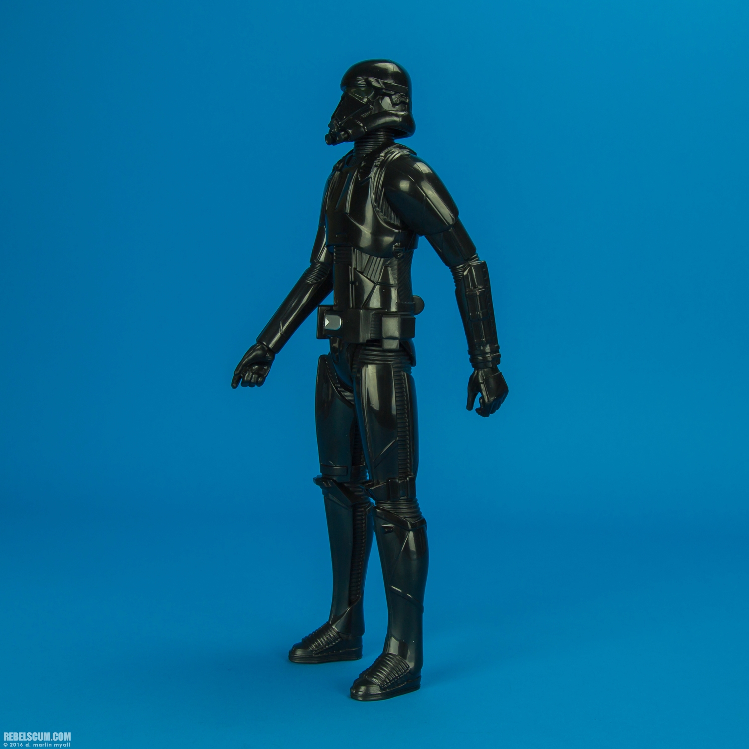 Titan-Imperial-Death-Trooper-Rogue-One-Hasbro-003.jpg