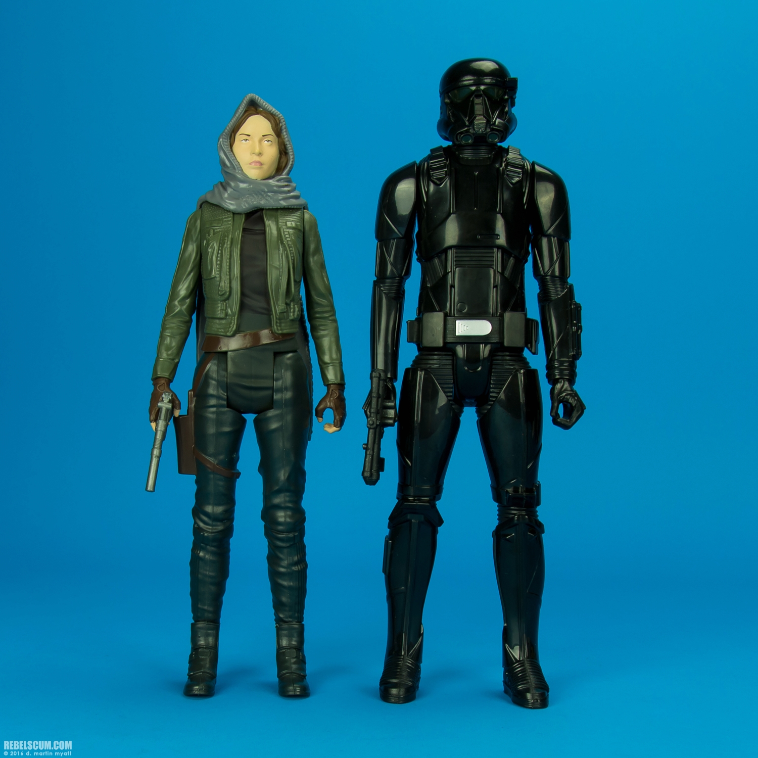 Titan-Imperial-Death-Trooper-Rogue-One-Hasbro-009.jpg