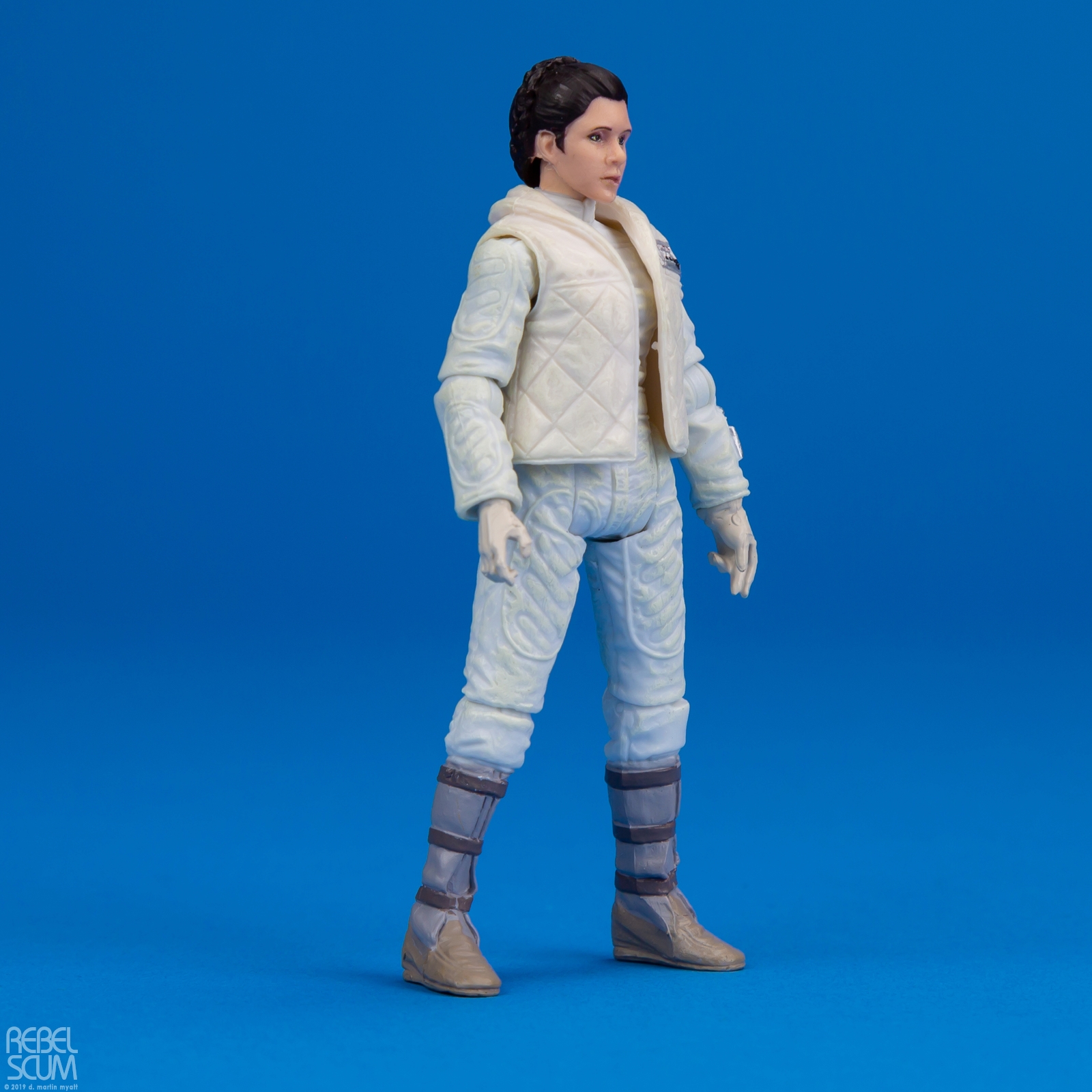 VC02-Princess-Leia-Organa-Hoth-2019-The-Vintage-Collection-002.jpg