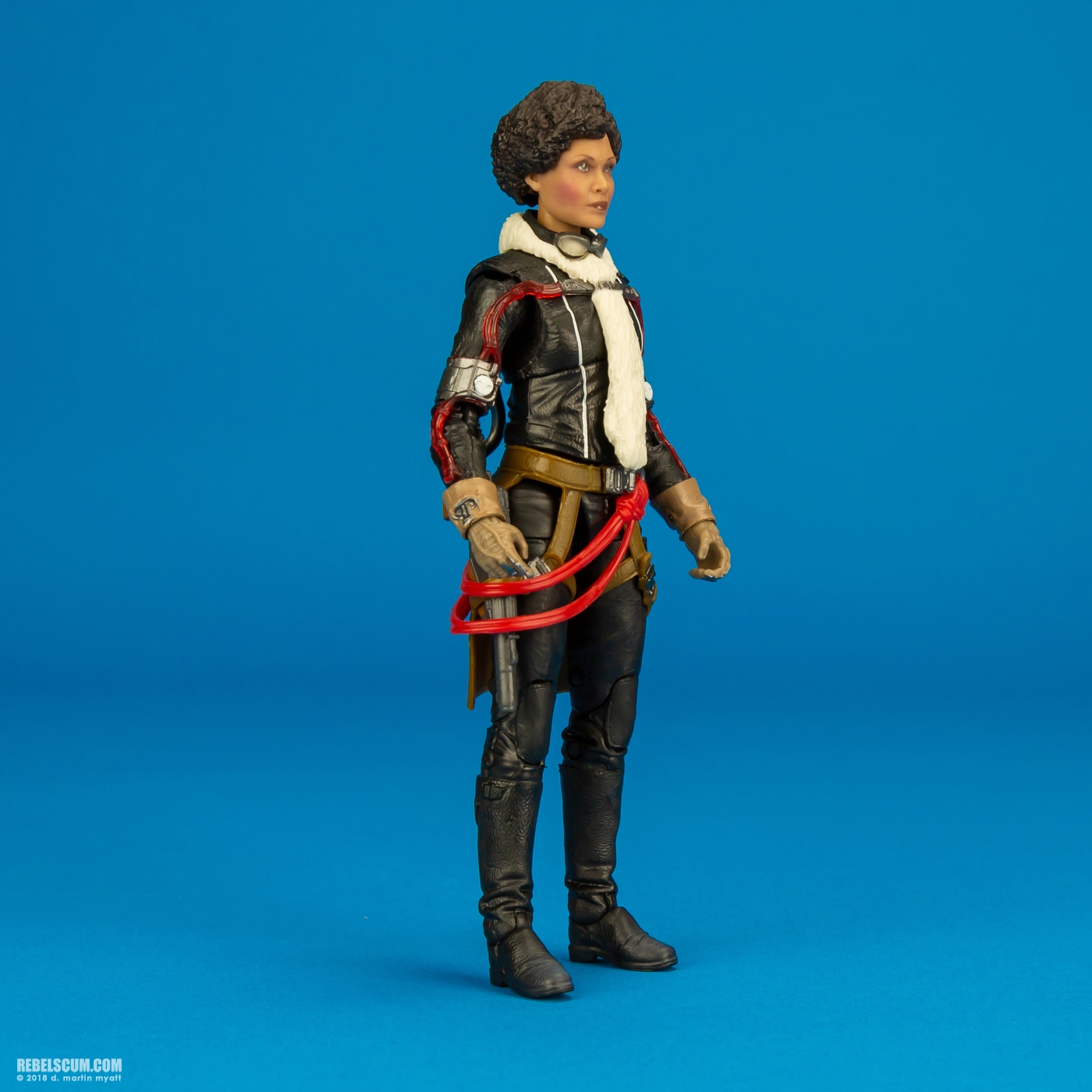 Val-Vandor-1-71-Hasbro-Star-Wars-The-Black-Series-002.jpg