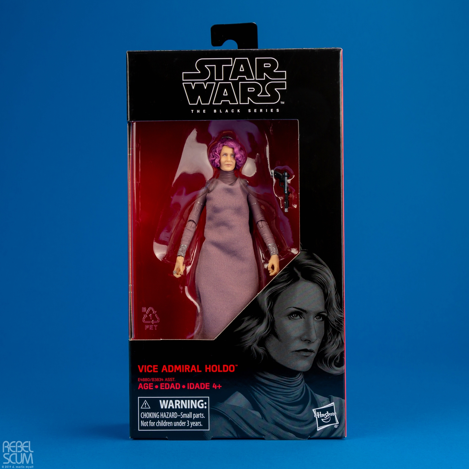 Vice-Admiral-Holdo-80-The-Black-Series-Hasbro-014.jpg