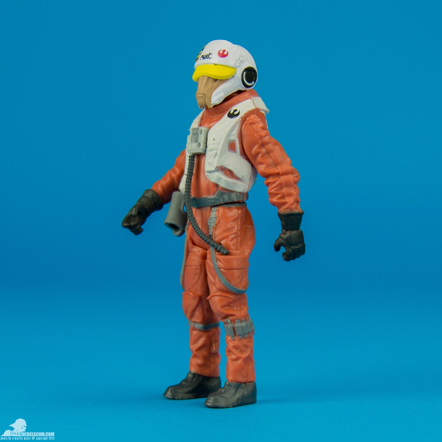 X-Wing-Pilot-Asty-The-Force-Awakens-Hasbro-003.jpg