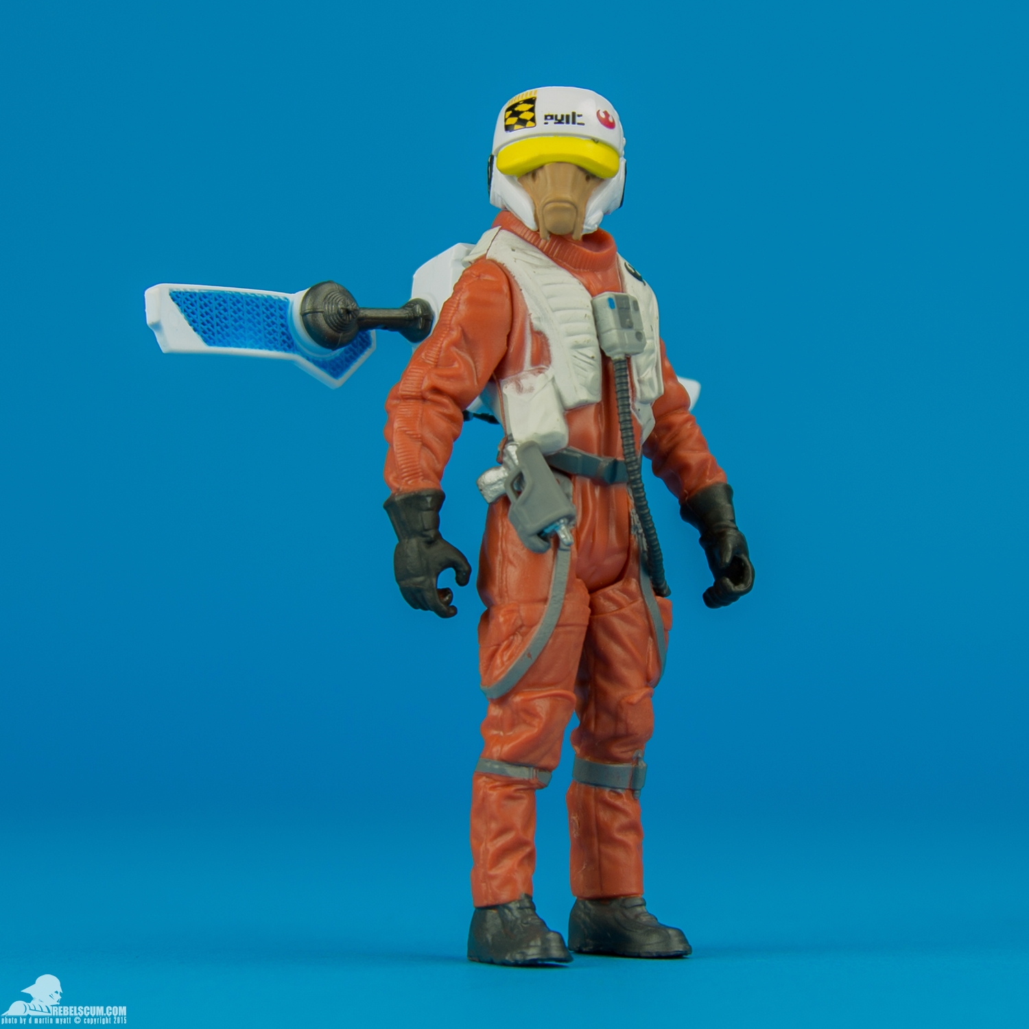 X-Wing-Pilot-Asty-The-Force-Awakens-Hasbro-007.jpg