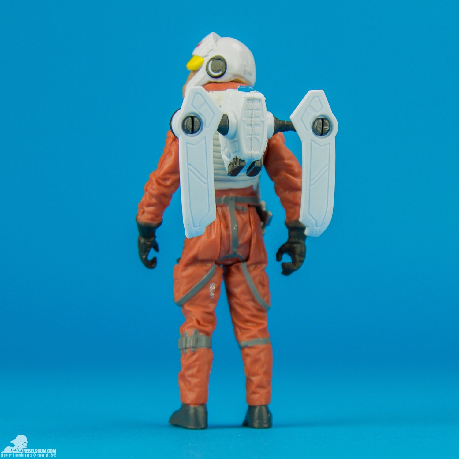 X-Wing-Pilot-Asty-The-Force-Awakens-Hasbro-008.jpg