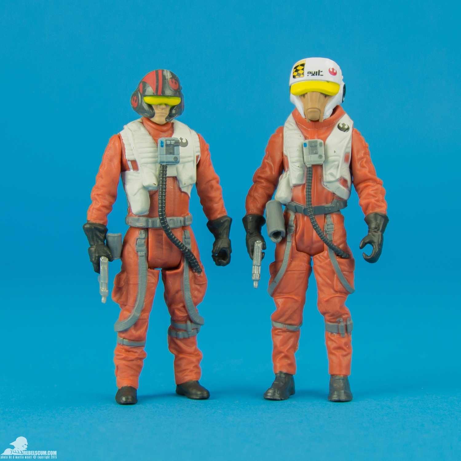 X-Wing-Pilot-Asty-The-Force-Awakens-Hasbro-009.jpg