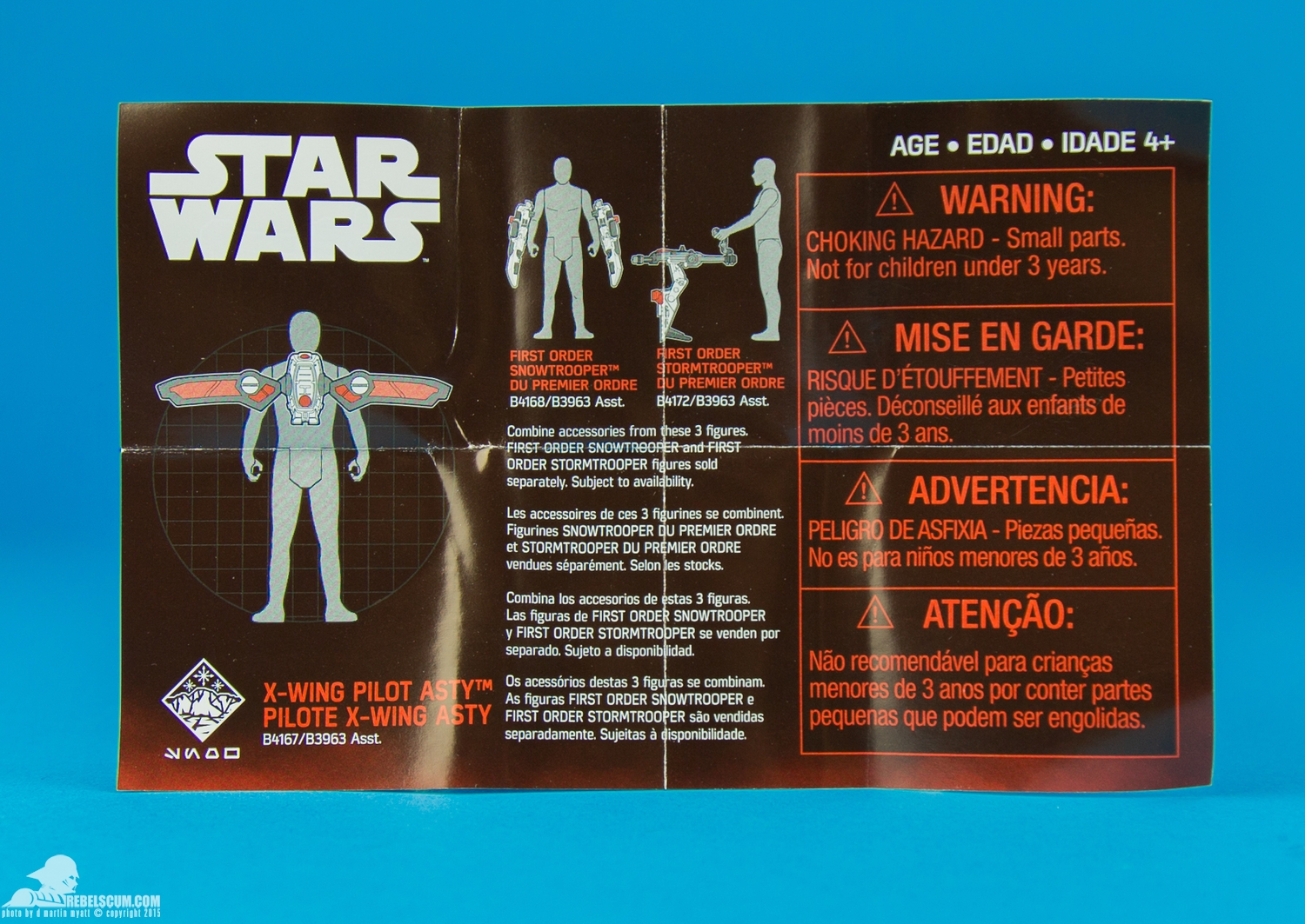 X-Wing-Pilot-Asty-The-Force-Awakens-Hasbro-012.jpg