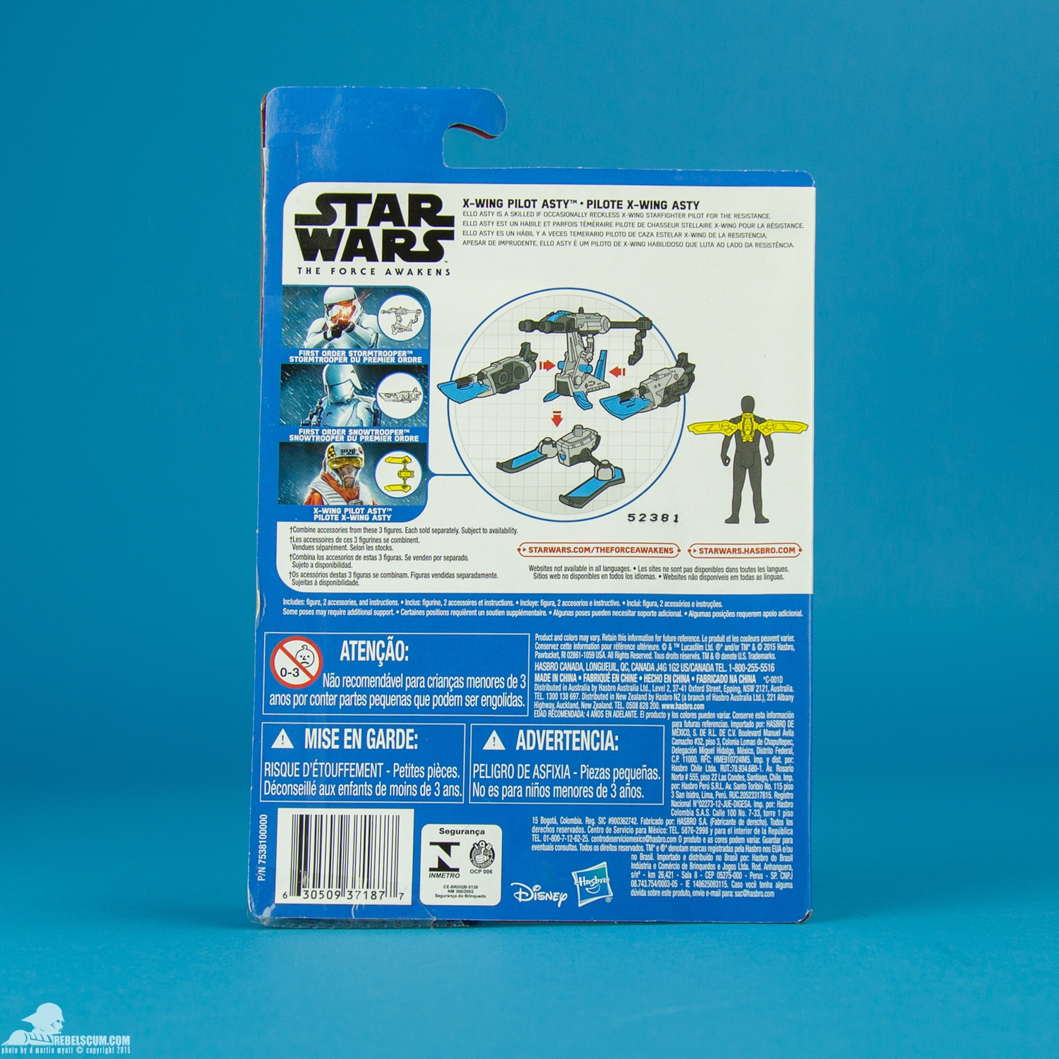 X-Wing-Pilot-Asty-The-Force-Awakens-Hasbro-015.jpg