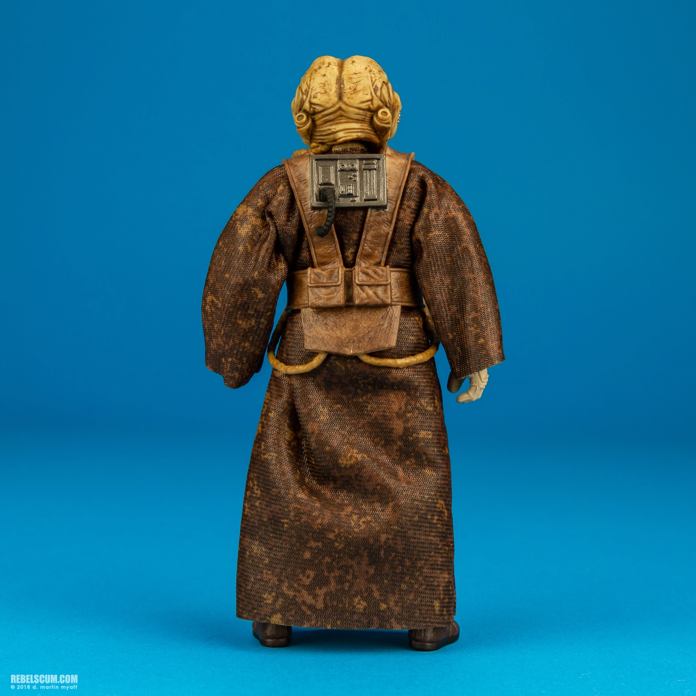 Zuckuss-E2818-Star-Wars-The-Black-Series-Hasbro-6-inch-004.jpg