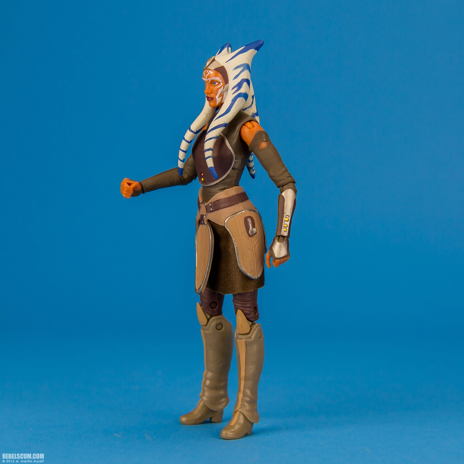 Ahsoka-Tano-20-The-Black-Series-Star-Wars-Rebels-Hasbro-003.jpg