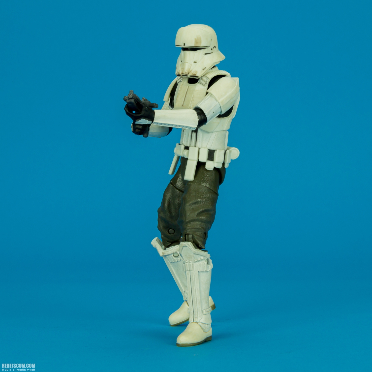 Imperial-Hovertank-Pilot-B9612-Black-Series-007.jpg