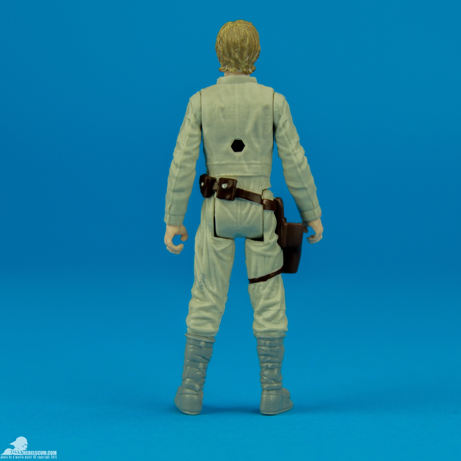 Luke-Skywalker-Star-Wars-The-Force-Awakens-Hasbro-004.jpg