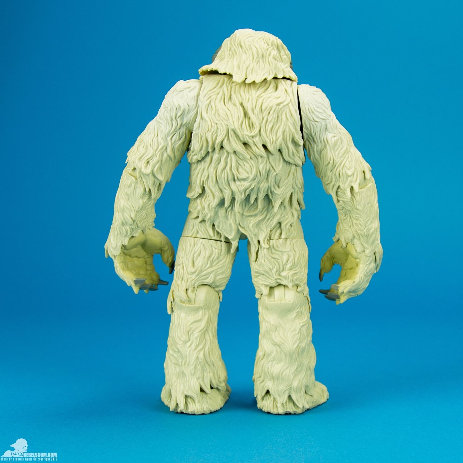 Luke-Skywalker-Wampa-6-inch-The-Black-Series-Hasbro-004.jpg