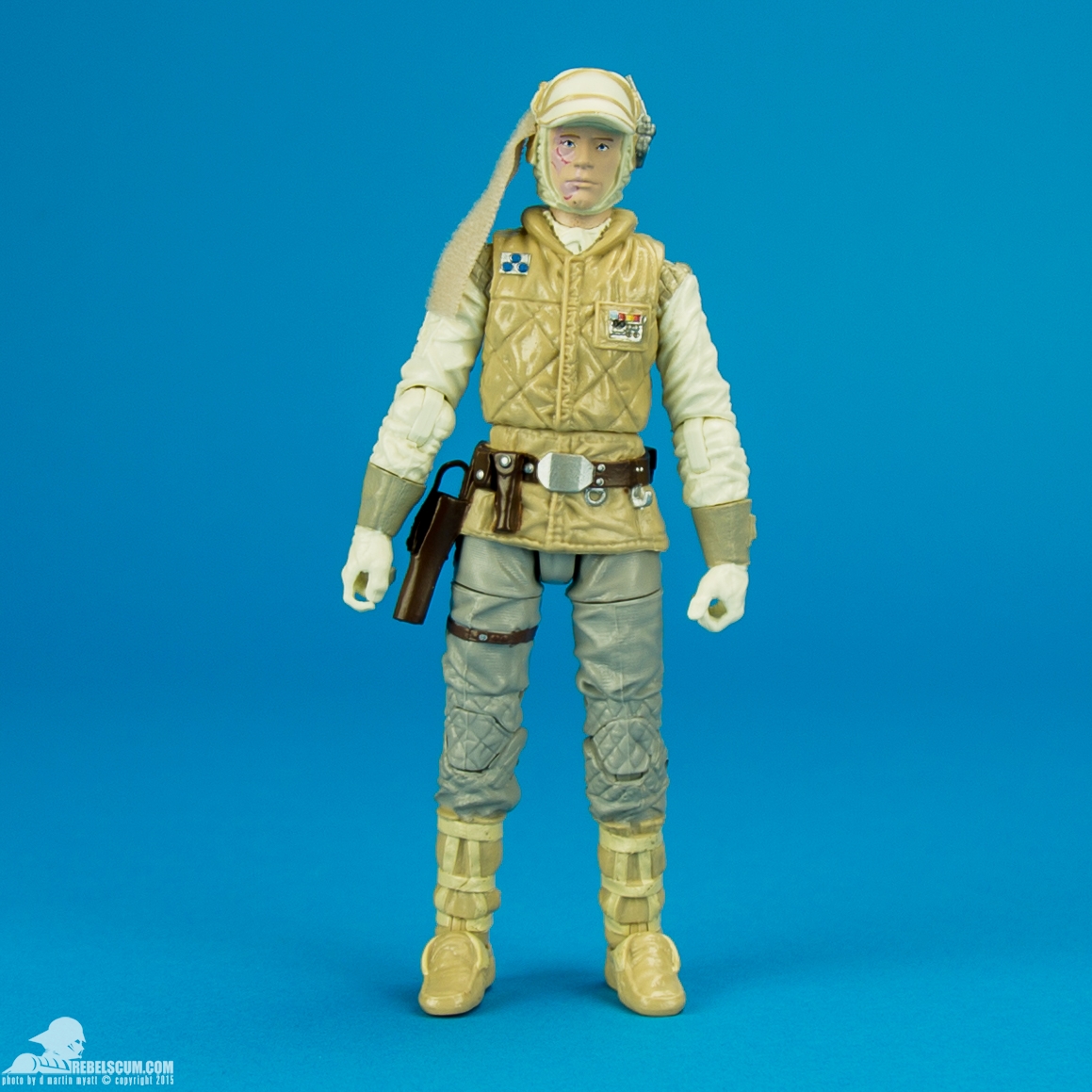 Luke-Skywalker-Wampa-6-inch-The-Black-Series-Hasbro-005.jpg