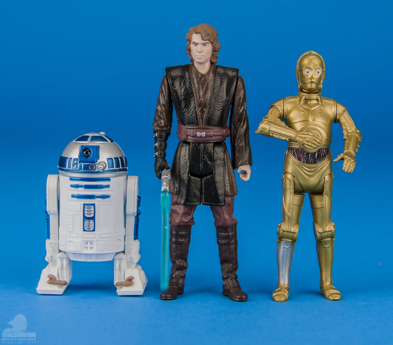 MS05-C-3PO-R2-D2-Tantive-IV-Mission-Series-Hasbro-019.jpg