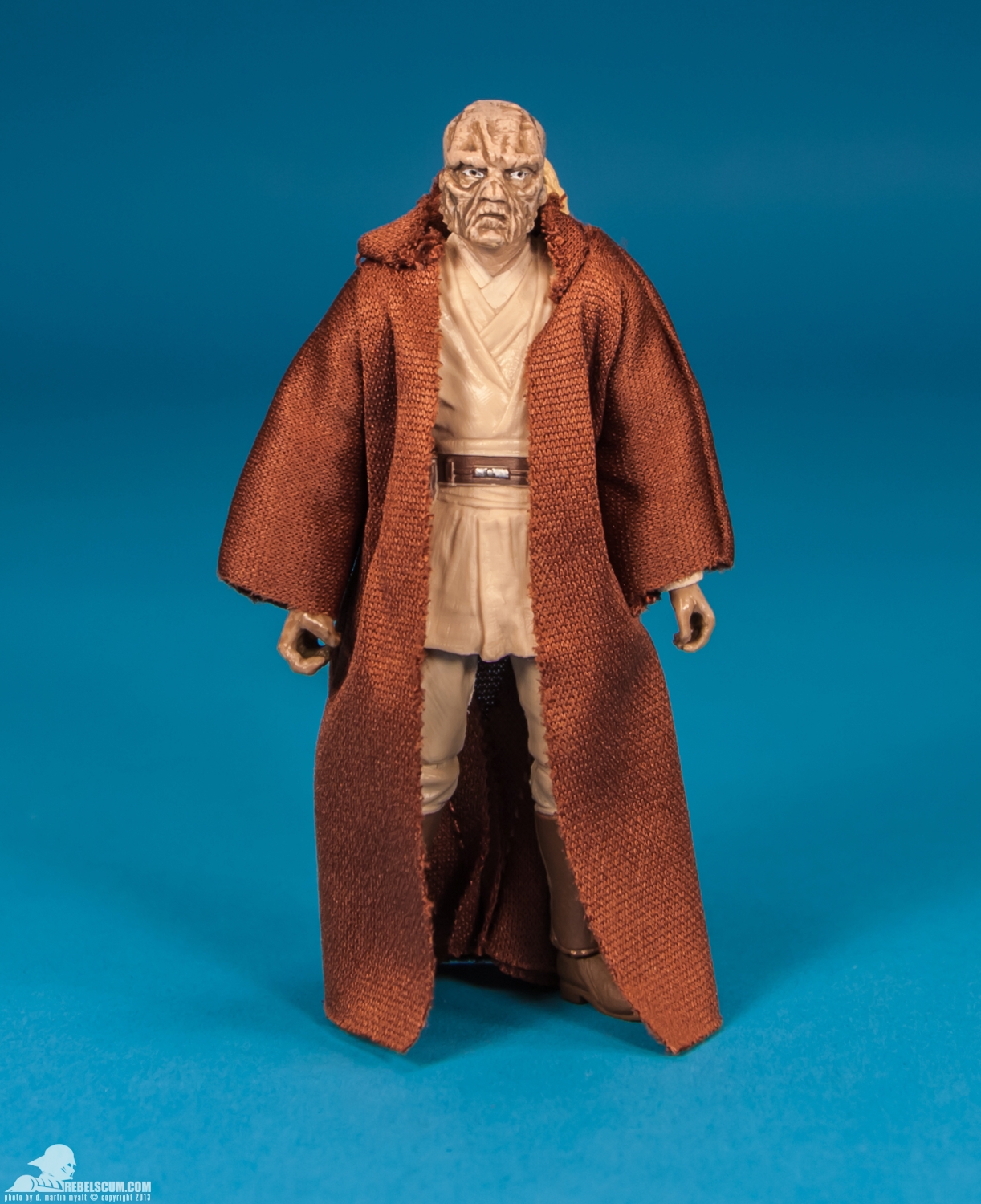  hasbro-star-wars-saga-legends-tru-exclusive-battle-of-geonosis-jedi-knights-deviss-001.jpg