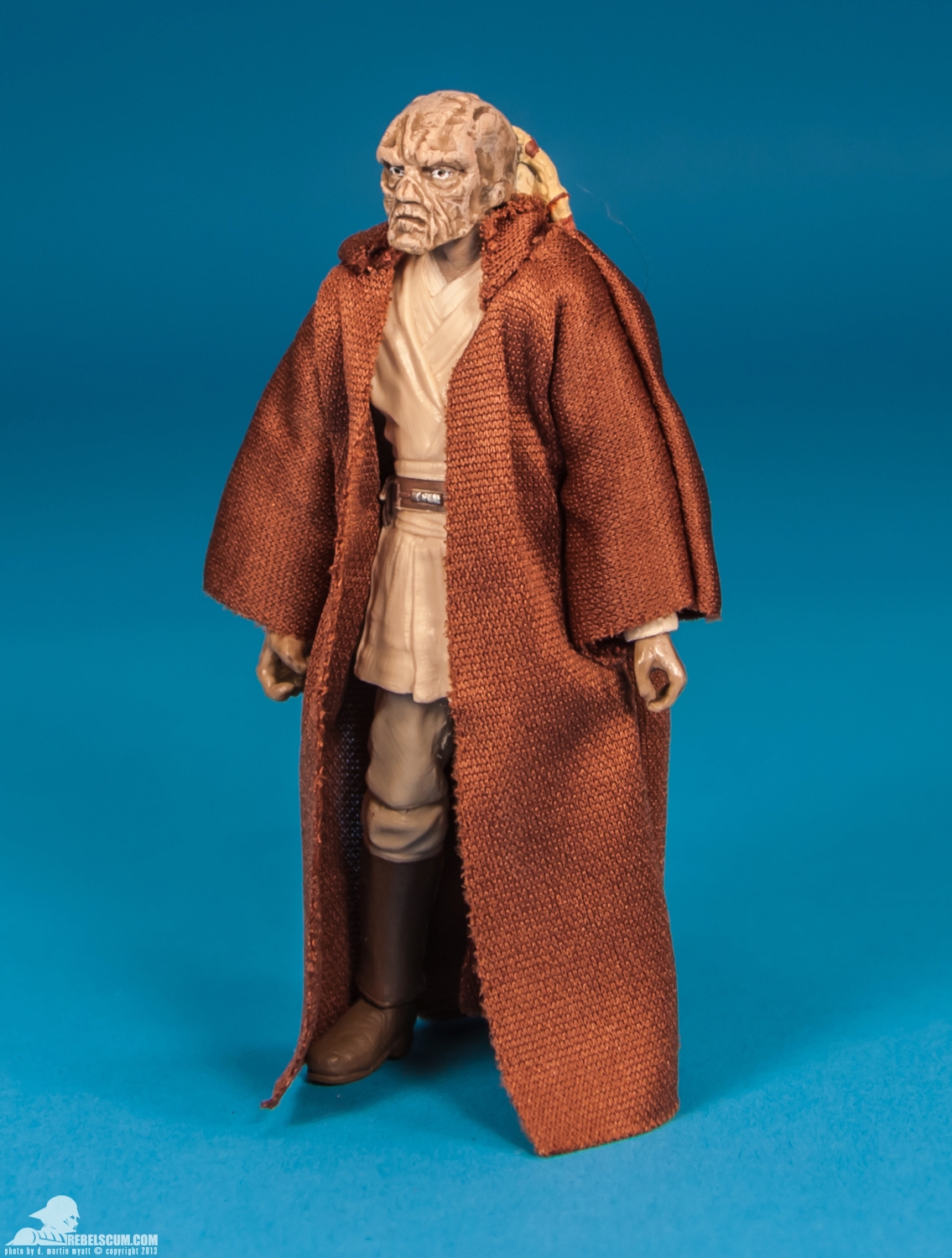  hasbro-star-wars-saga-legends-tru-exclusive-battle-of-geonosis-jedi-knights-deviss-003.jpg