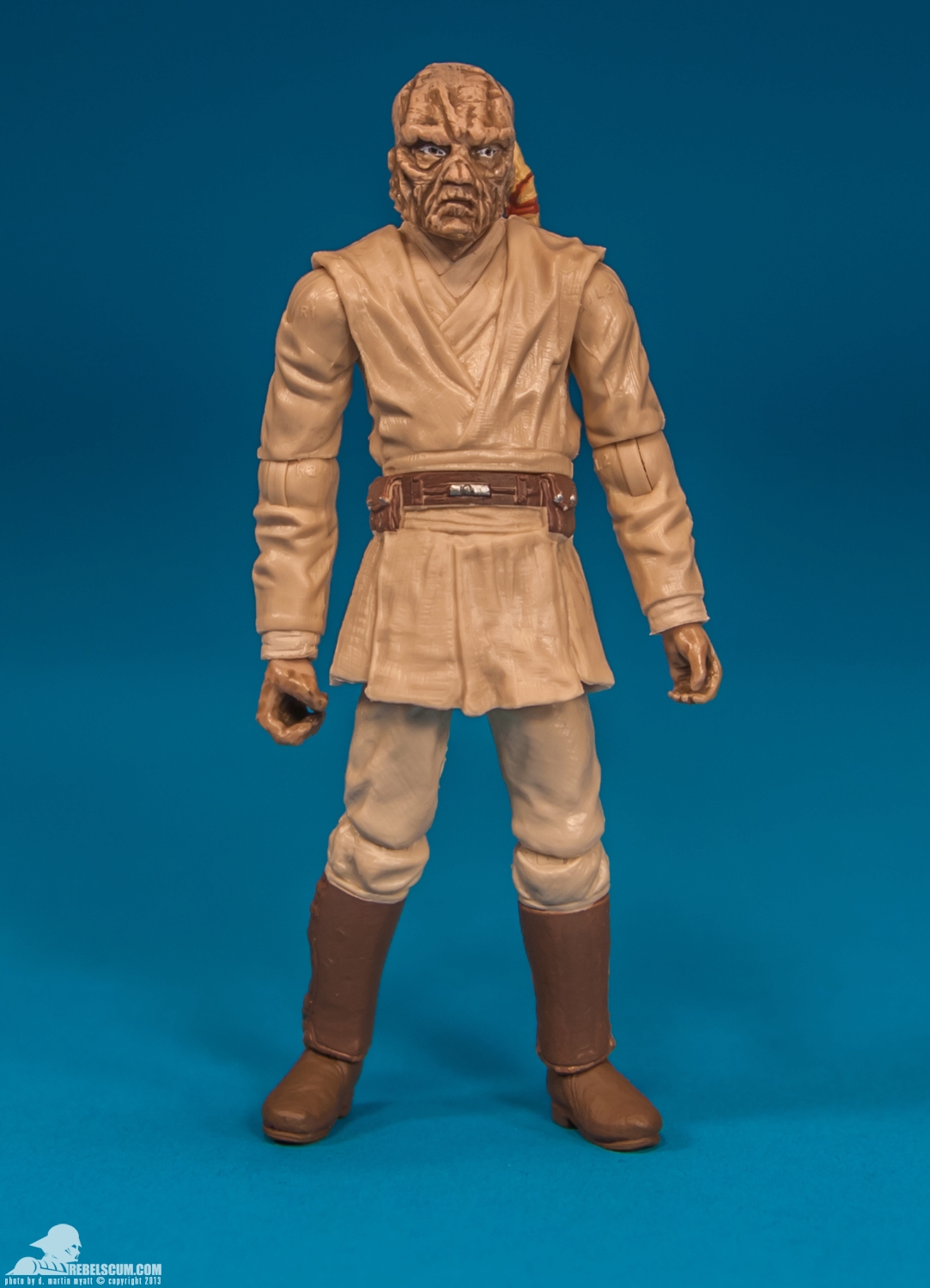  hasbro-star-wars-saga-legends-tru-exclusive-battle-of-geonosis-jedi-knights-deviss-005.jpg