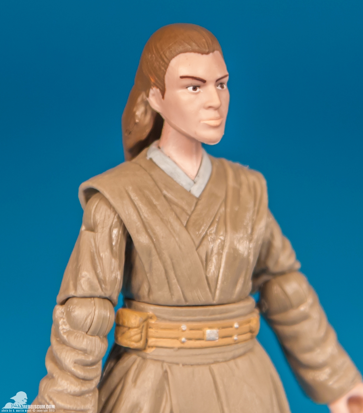  hasbro-star-wars-saga-legends-tru-exclusive-battle-of-geonosis-jedi-knights-deviss-025.jpg