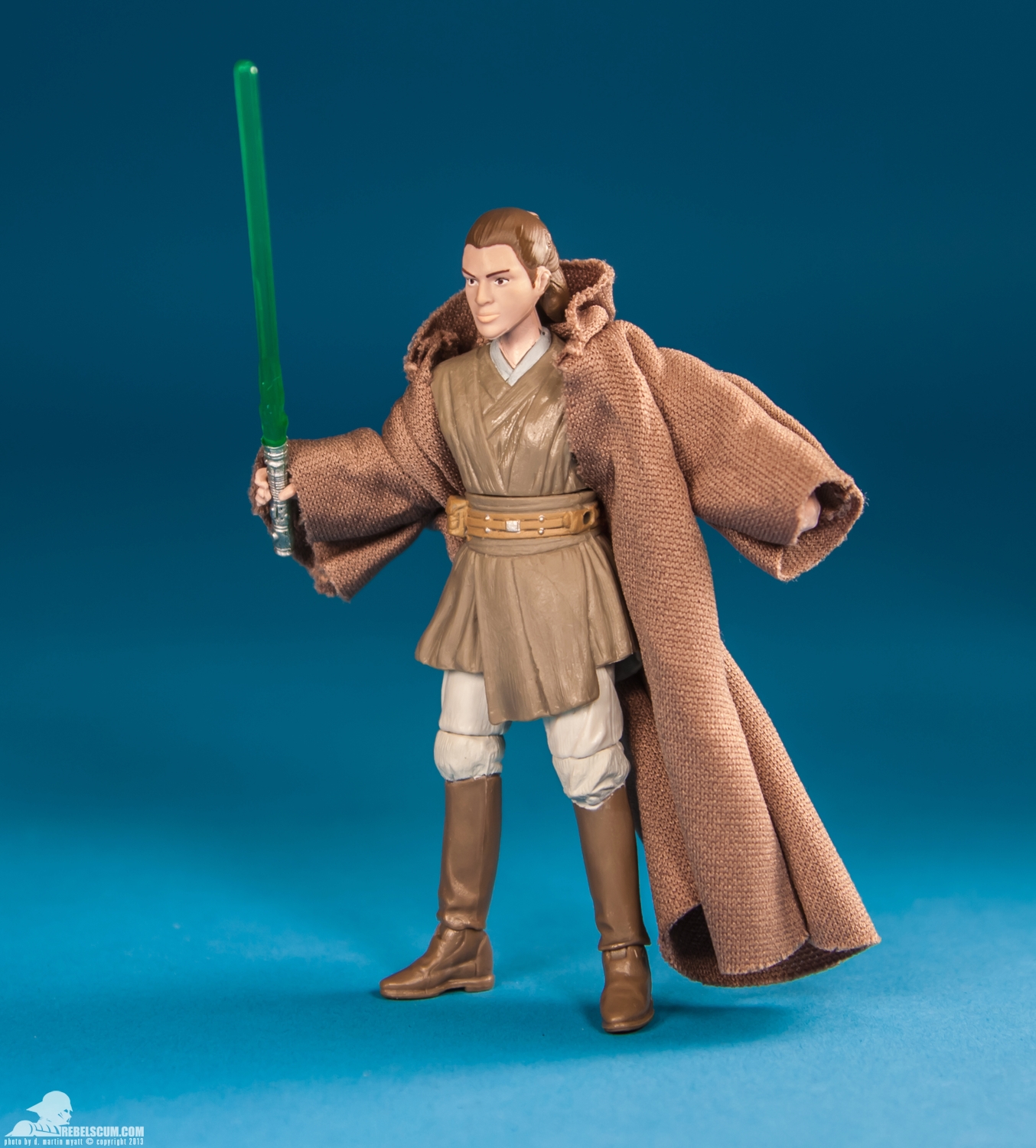  hasbro-star-wars-saga-legends-tru-exclusive-battle-of-geonosis-jedi-knights-deviss-030.jpg