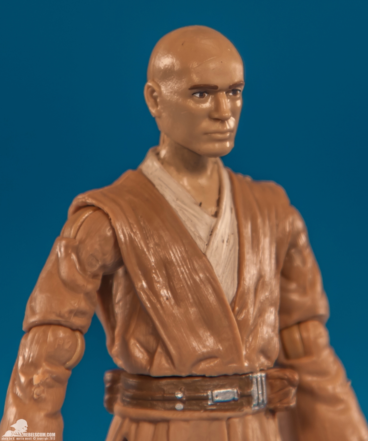 hasbro-star-wars-saga-legends-tru-exclusive-battle-of-geonosis-jedi-knights-Ponds-006.jpg