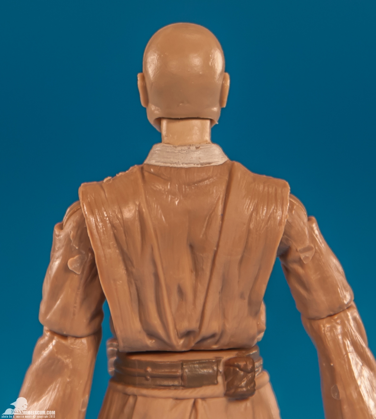 hasbro-star-wars-saga-legends-tru-exclusive-battle-of-geonosis-jedi-knights-Ponds-008.jpg