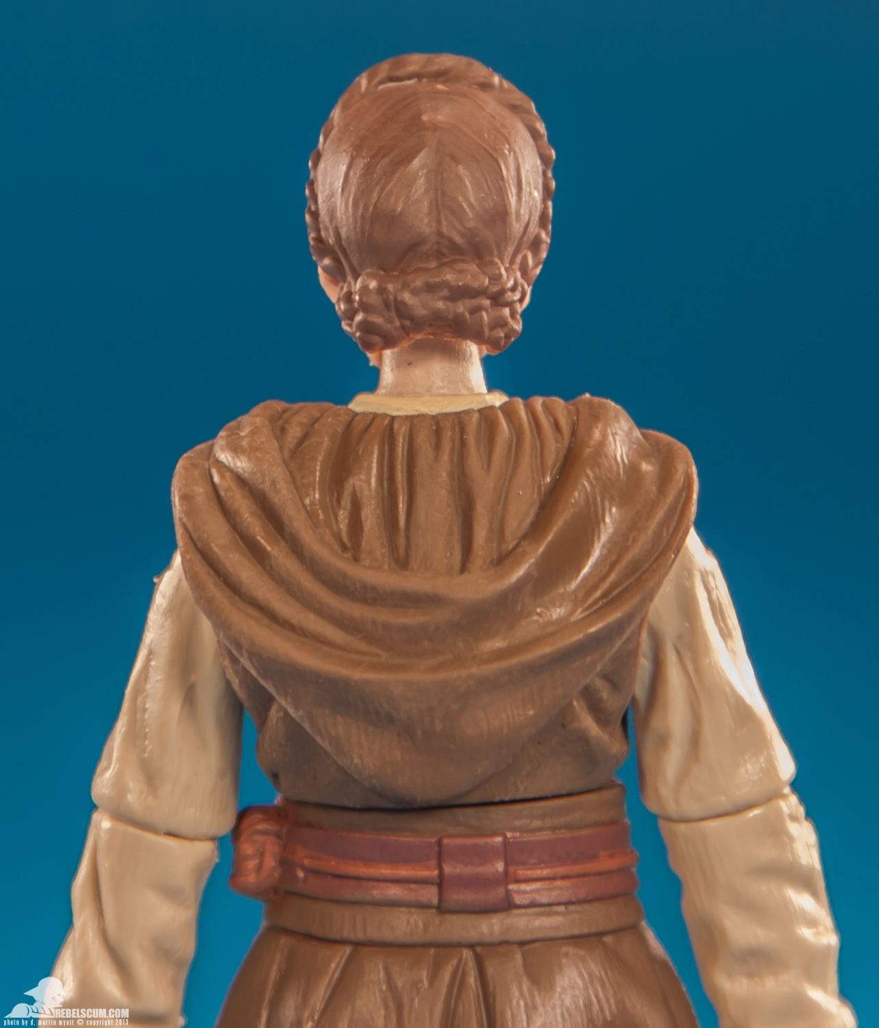 hasbro-star-wars-saga-legends-tru-exclusive-battle-of-geonosis-jedi-knights-Ponds-020.jpg